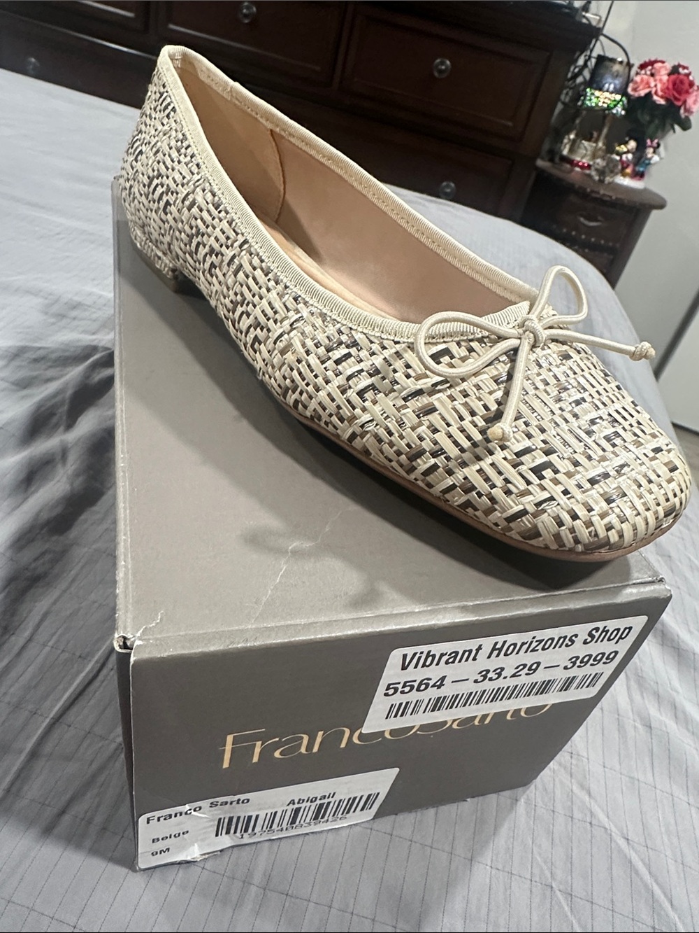 Franco Sarto Women's Beige Woven Ballet Flat size 9 medium